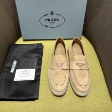 Prada Low Shoes